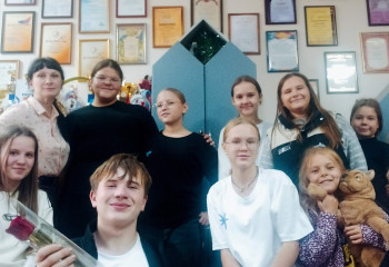 Народный театр кукол 